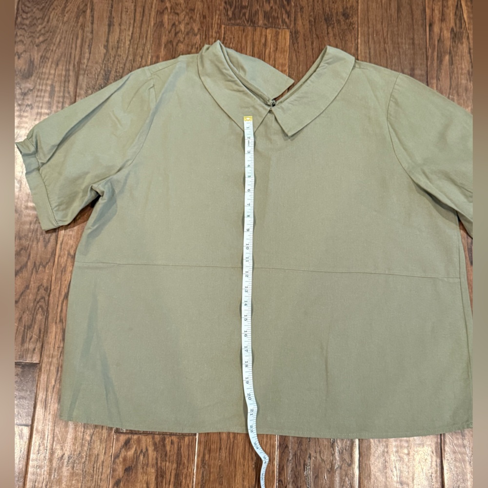 Casual Olive Green Button-Up Shirt